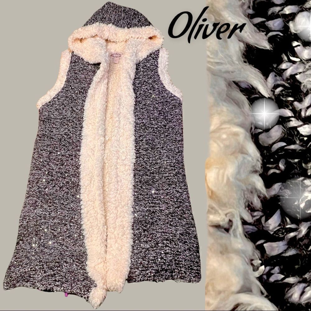 Woman’s Oliver Open Sherpa Lined Knit Vest L Black sparkle accents Reversible